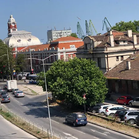 дом1 Апартамент